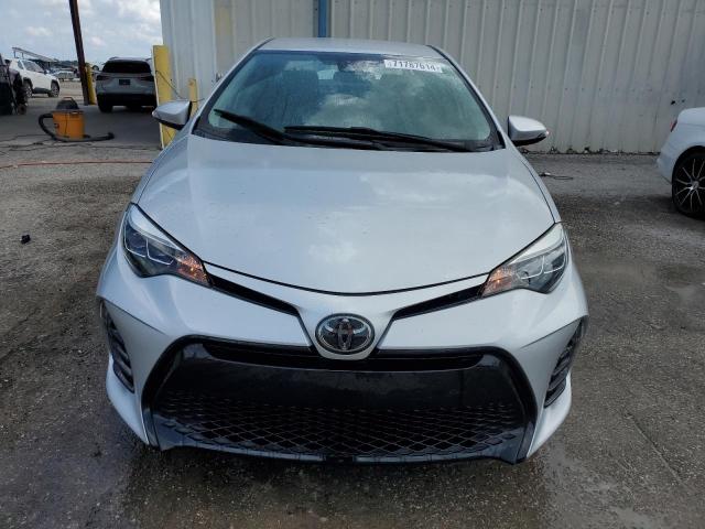 Photo 4 VIN: 5YFBURHE3JP816628 - TOYOTA COROLLA SE 