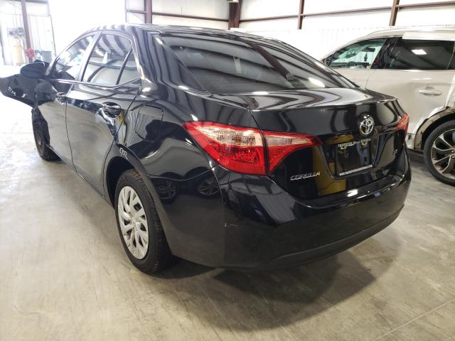 Photo 2 VIN: 5YFBURHE3JP850696 - TOYOTA COROLLA 