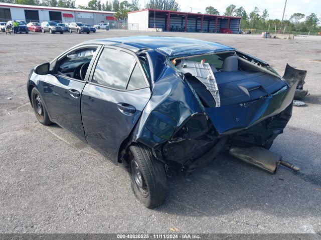 Photo 2 VIN: 5YFBURHE3JP851587 - TOYOTA COROLLA 