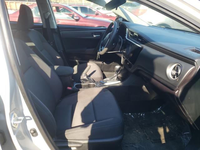 Photo 4 VIN: 5YFBURHE3KP878452 - TOYOTA COROLLA L 