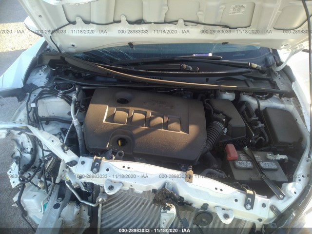 Photo 9 VIN: 5YFBURHE3KP889841 - TOYOTA COROLLA 