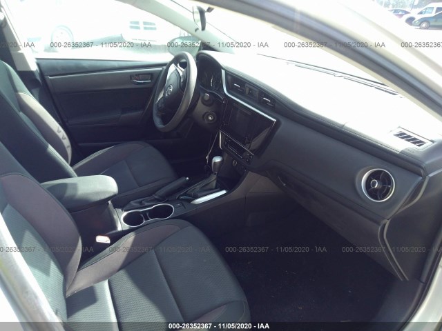 Photo 4 VIN: 5YFBURHE3KP894229 - TOYOTA COROLLA 