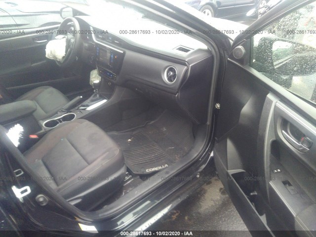 Photo 4 VIN: 5YFBURHE3KP929741 - TOYOTA COROLLA 