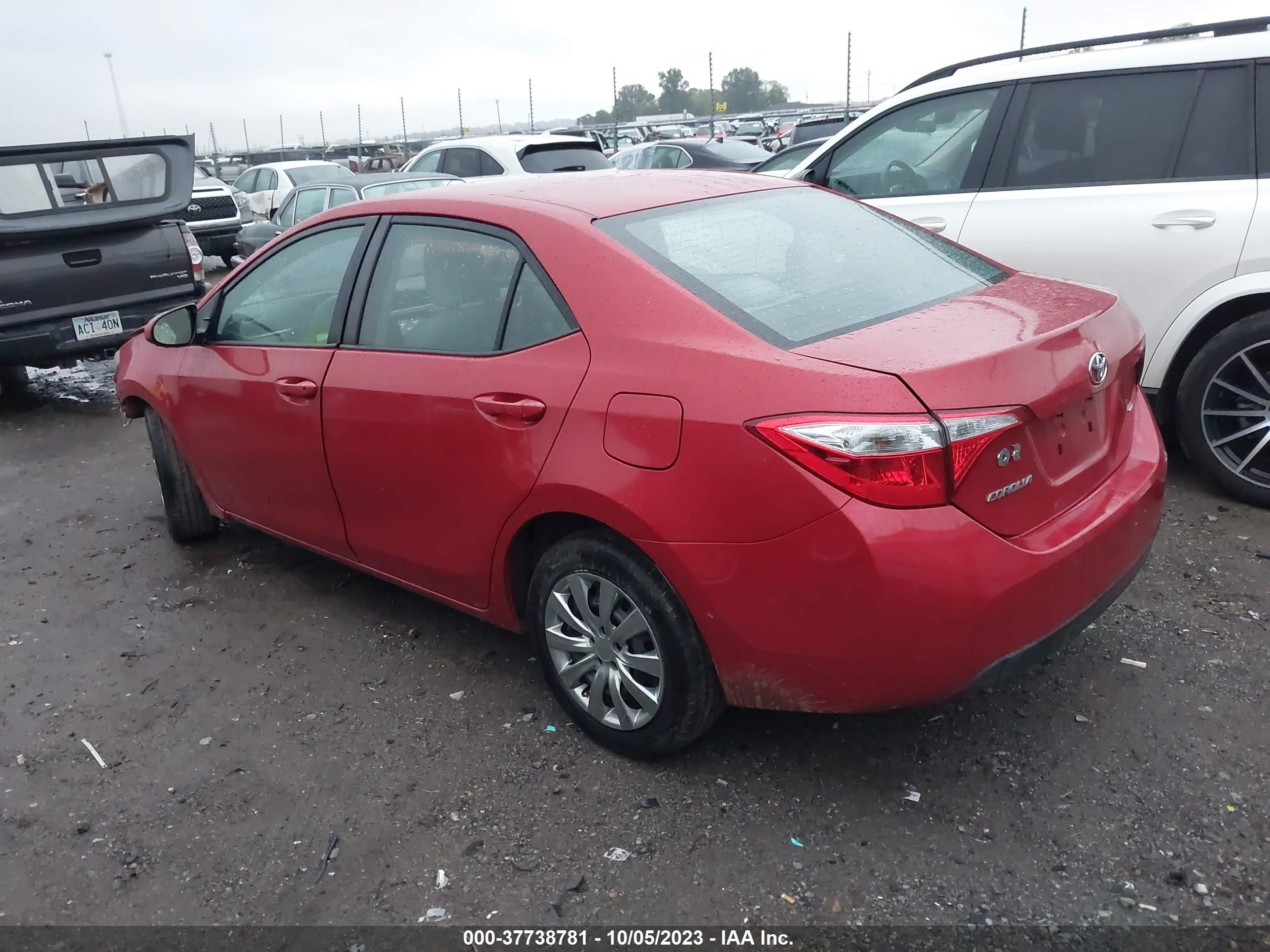 Photo 2 VIN: 5YFBURHE4EP064346 - TOYOTA COROLLA 