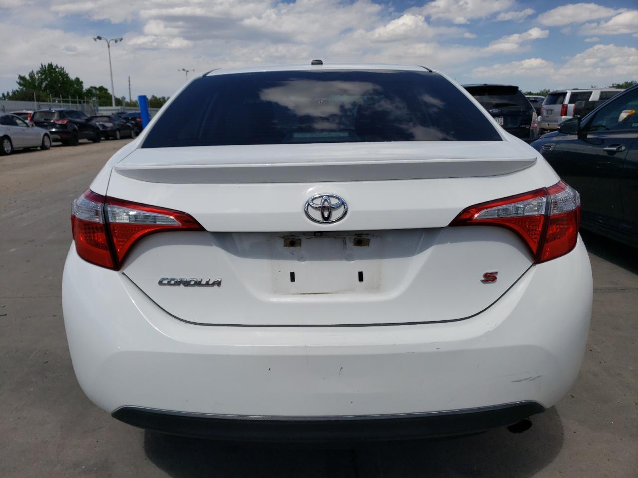 Photo 5 VIN: 5YFBURHE4FP182785 - TOYOTA COROLLA 