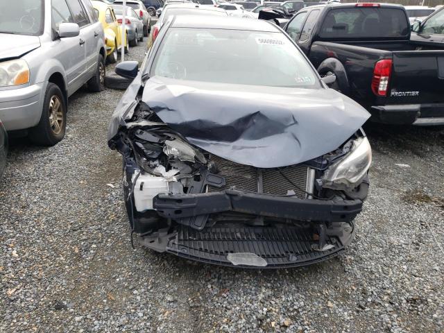 Photo 4 VIN: 5YFBURHE4FP229734 - TOYOTA COROLLA L 