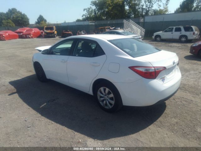 Photo 2 VIN: 5YFBURHE4FP265696 - TOYOTA COROLLA 