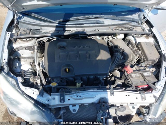 Photo 9 VIN: 5YFBURHE4FP309244 - TOYOTA COROLLA 