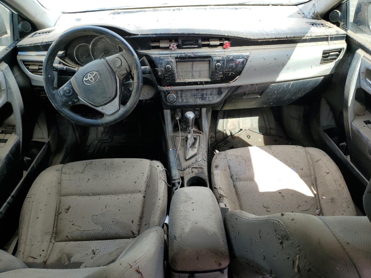 Photo 7 VIN: 5YFBURHE4FP317070 - TOYOTA COROLLA 