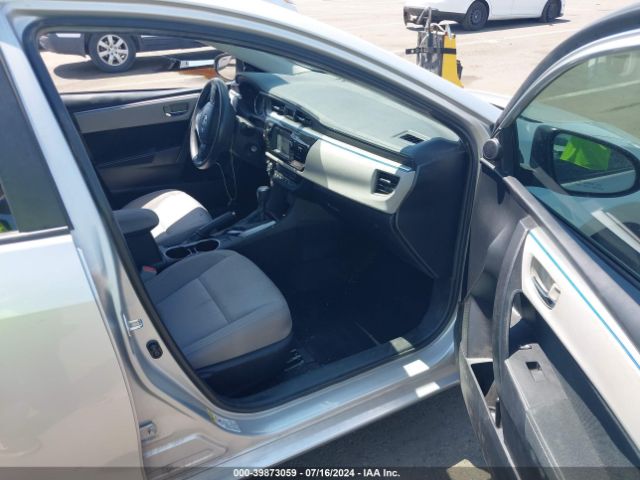 Photo 4 VIN: 5YFBURHE4FP352093 - TOYOTA COROLLA 