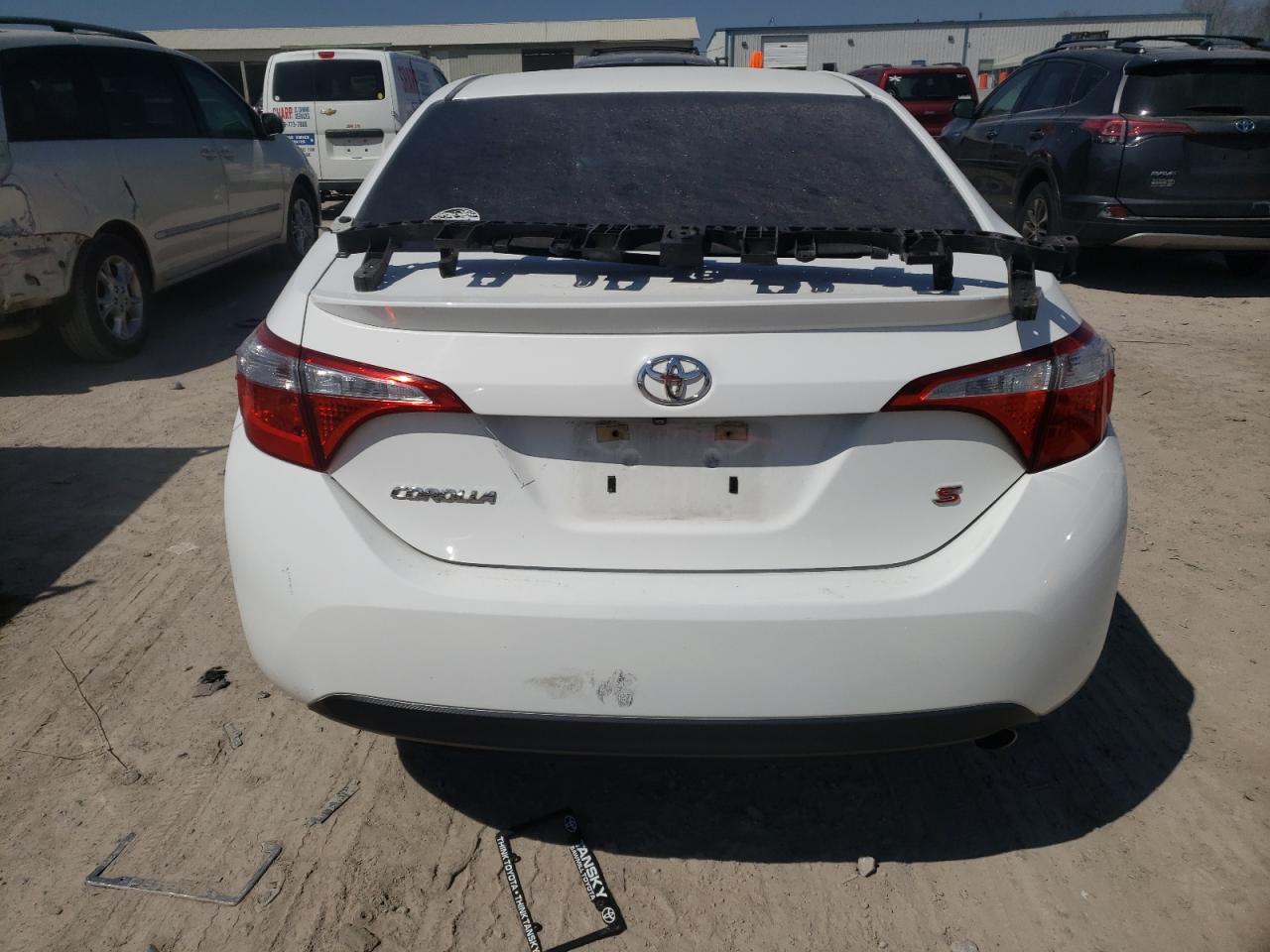 Photo 5 VIN: 5YFBURHE4GP470095 - TOYOTA COROLLA 