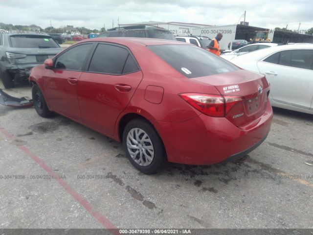 Photo 2 VIN: 5YFBURHE4HP577116 - TOYOTA COROLLA 