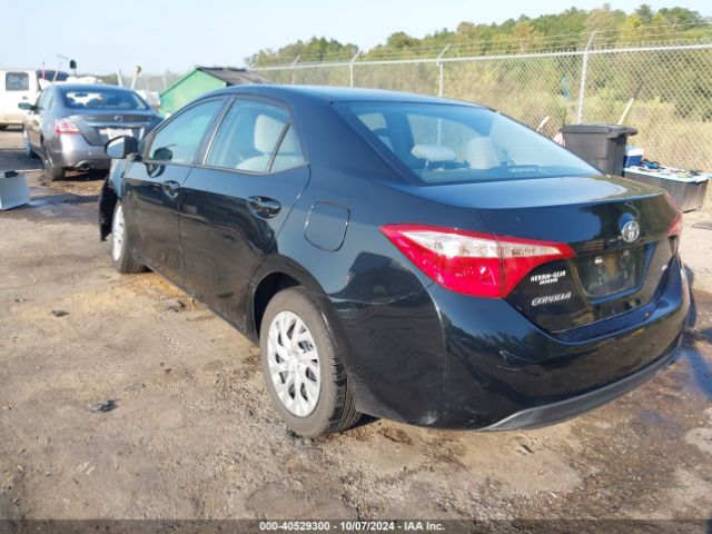 Photo 2 VIN: 5YFBURHE4JP742457 - TOYOTA COROLLA 