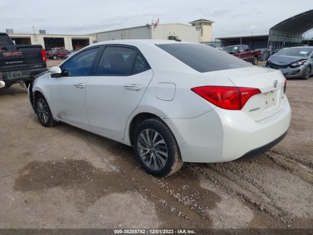 Photo 2 VIN: 5YFBURHE4JP760439 - TOYOTA COROLLA 