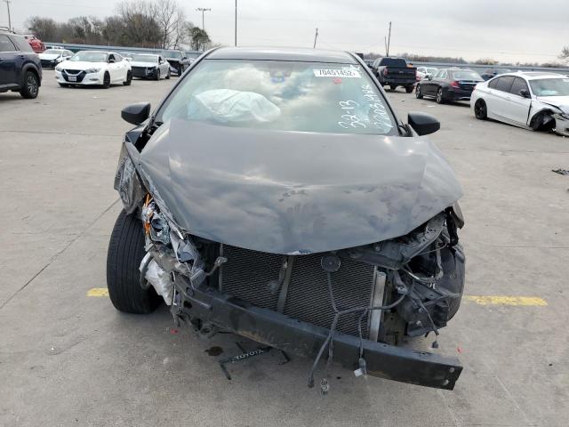 Photo 4 VIN: 5YFBURHE4JP801507 - TOYOTA COROLLA L 