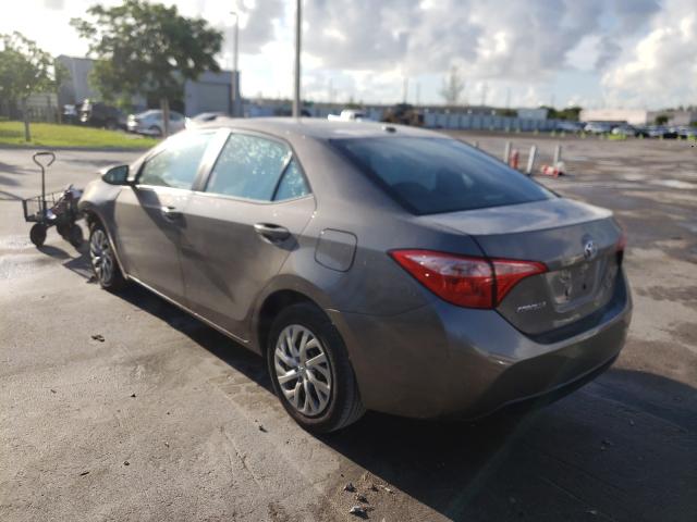 Photo 2 VIN: 5YFBURHE4JP815102 - TOYOTA COROLLA L 