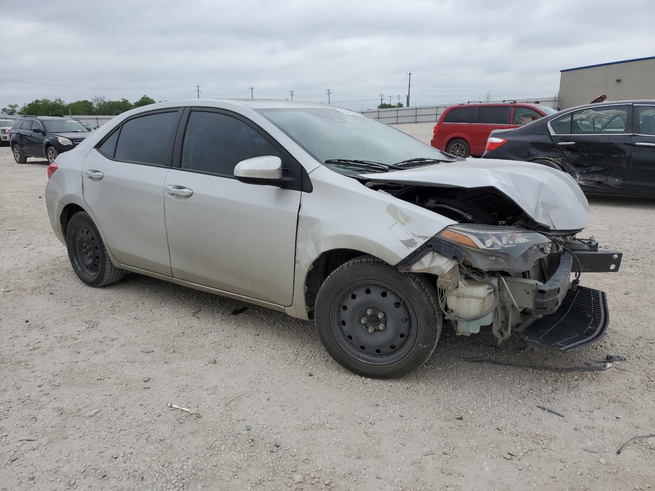 Photo 3 VIN: 5YFBURHE4KP865225 - TOYOTA COROLLA 