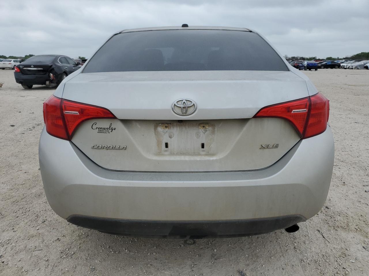 Photo 5 VIN: 5YFBURHE4KP865225 - TOYOTA COROLLA 