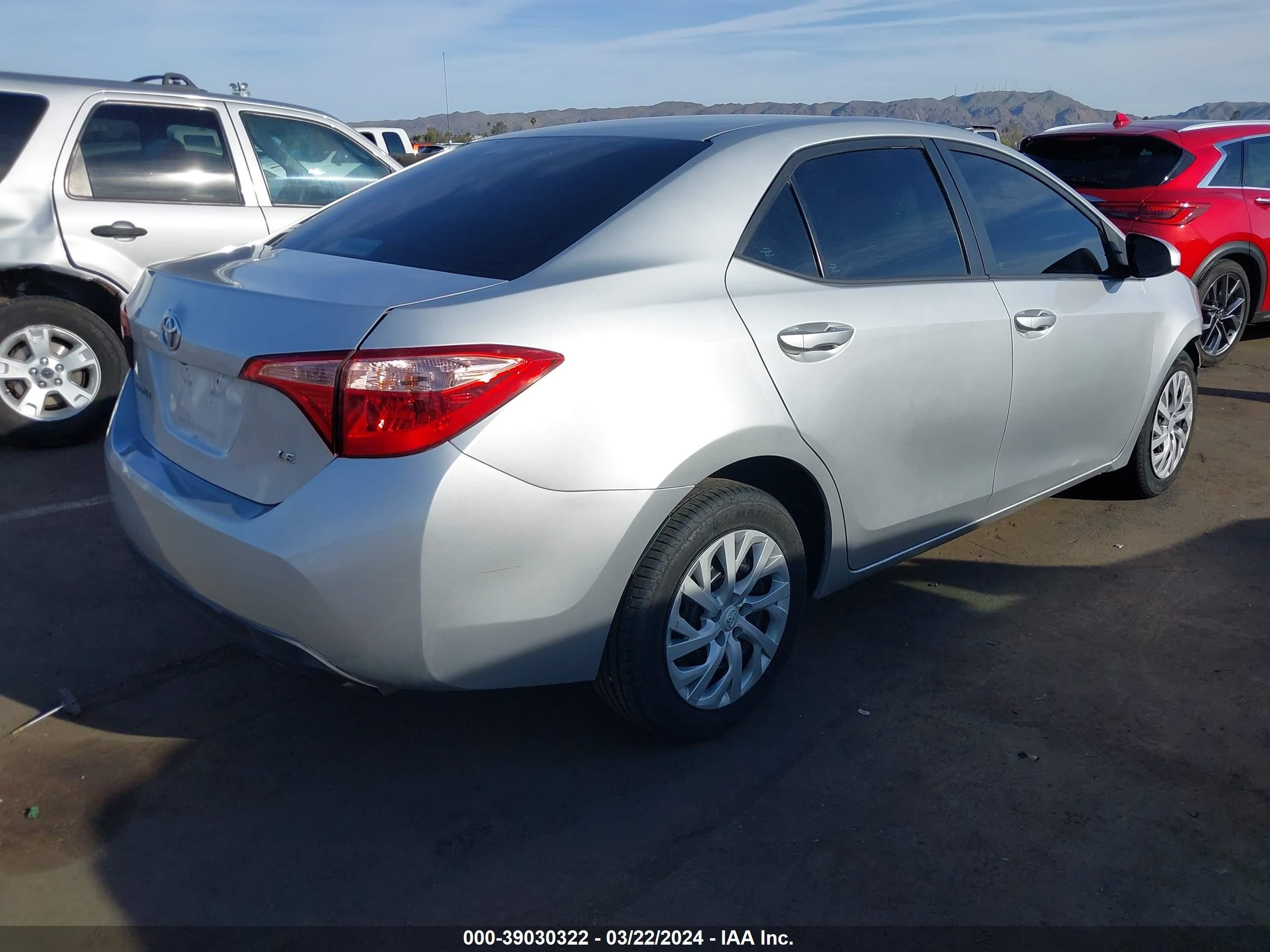 Photo 3 VIN: 5YFBURHE4KP879724 - TOYOTA COROLLA 