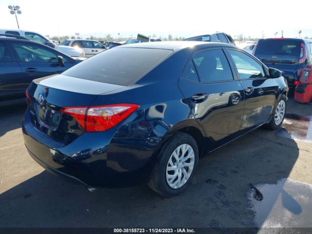 Photo 3 VIN: 5YFBURHE4KP882302 - TOYOTA COROLLA 