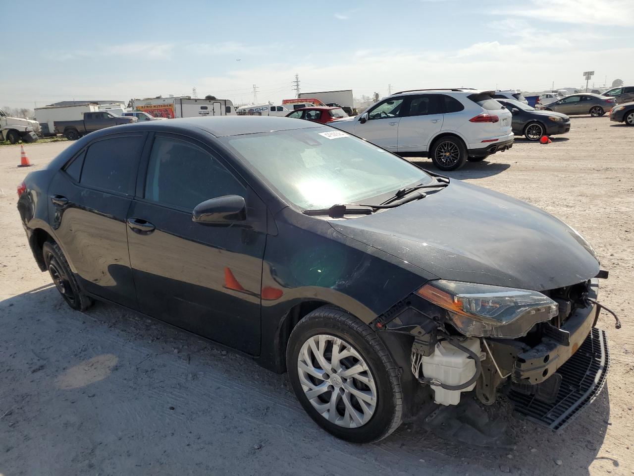 Photo 3 VIN: 5YFBURHE4KP908848 - TOYOTA COROLLA 