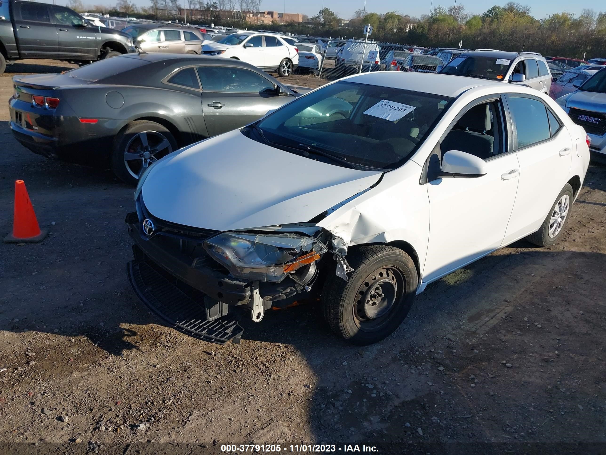 Photo 1 VIN: 5YFBURHE5EP097520 - TOYOTA COROLLA 