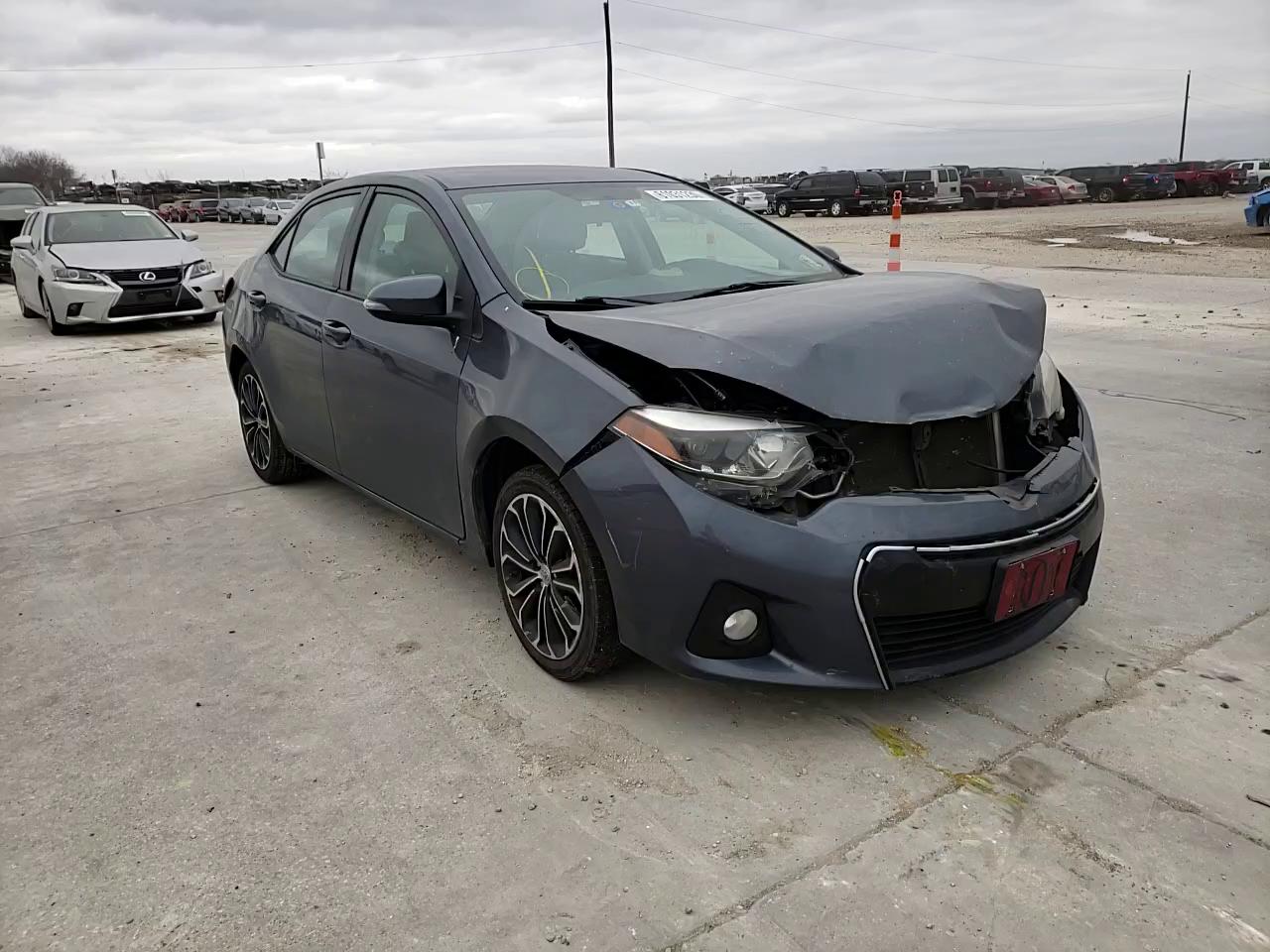 Photo 10 VIN: 5YFBURHE5EP166576 - TOYOTA COROLLA L 