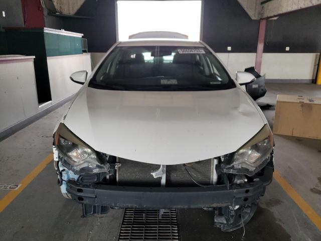 Photo 4 VIN: 5YFBURHE5FP261902 - TOYOTA COROLLA L 