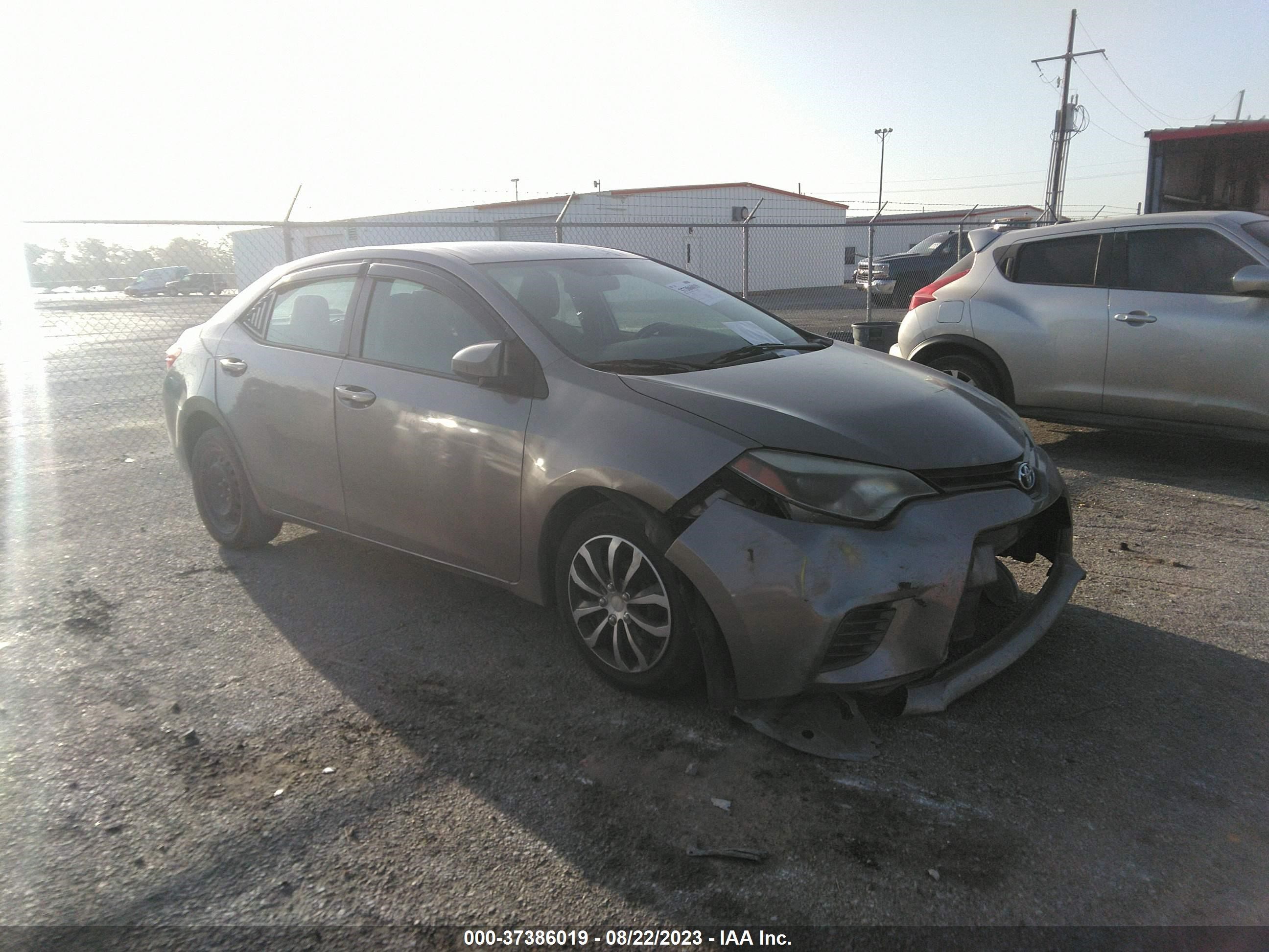 Photo 0 VIN: 5YFBURHE5FP336808 - TOYOTA COROLLA 