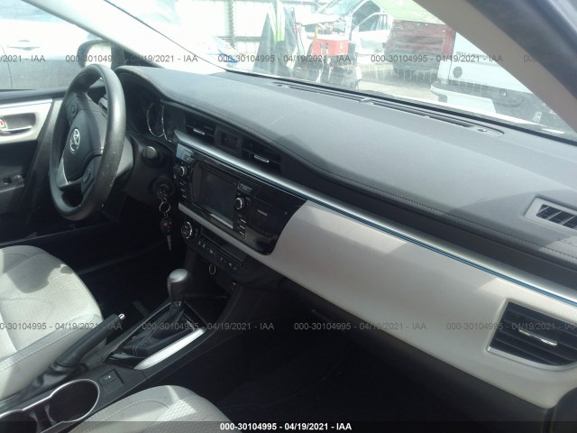 Photo 4 VIN: 5YFBURHE5FP345220 - TOYOTA COROLLA 