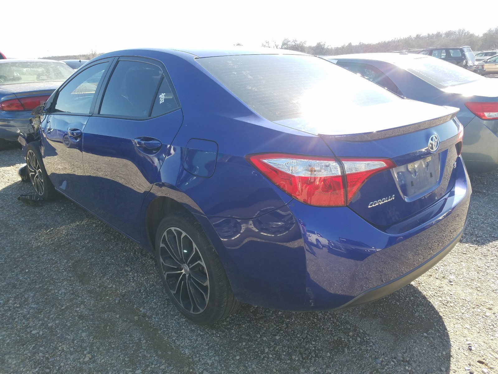 Photo 2 VIN: 5YFBURHE5GP497578 - TOYOTA COROLLA L 