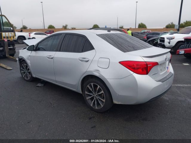 Photo 2 VIN: 5YFBURHE5HP670694 - TOYOTA COROLLA 