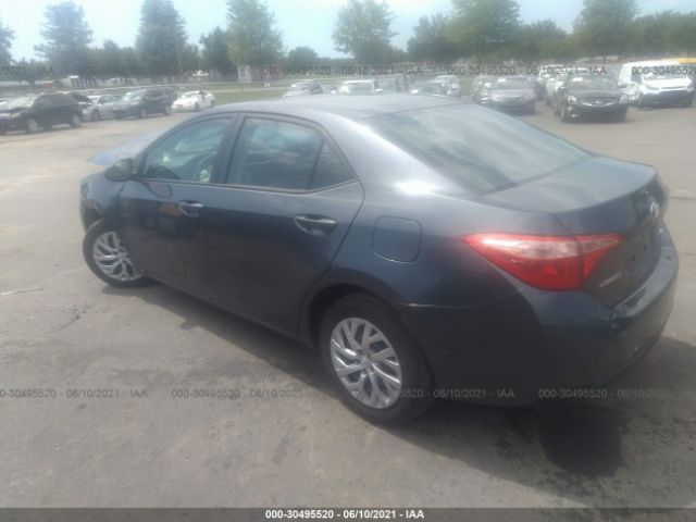 Photo 2 VIN: 5YFBURHE5JP791828 - TOYOTA COROLLA 