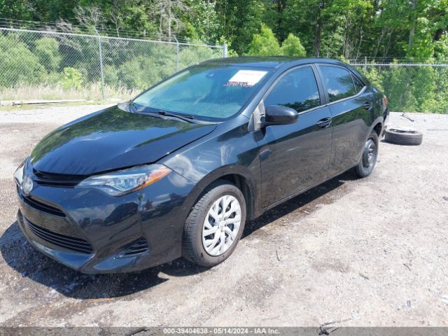 Photo 1 VIN: 5YFBURHE5JP797497 - TOYOTA COROLLA 