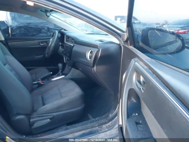 Photo 4 VIN: 5YFBURHE5JP805016 - TOYOTA COROLLA 