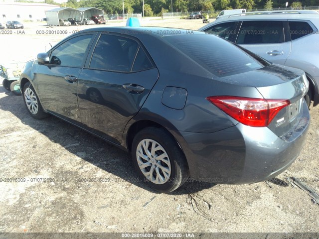 Photo 2 VIN: 5YFBURHE5JP848240 - TOYOTA COROLLA 