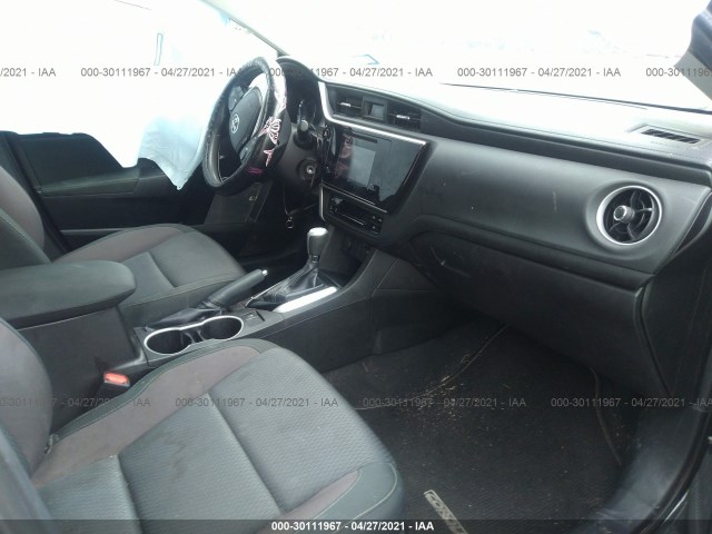 Photo 4 VIN: 5YFBURHE5JP849713 - TOYOTA COROLLA 