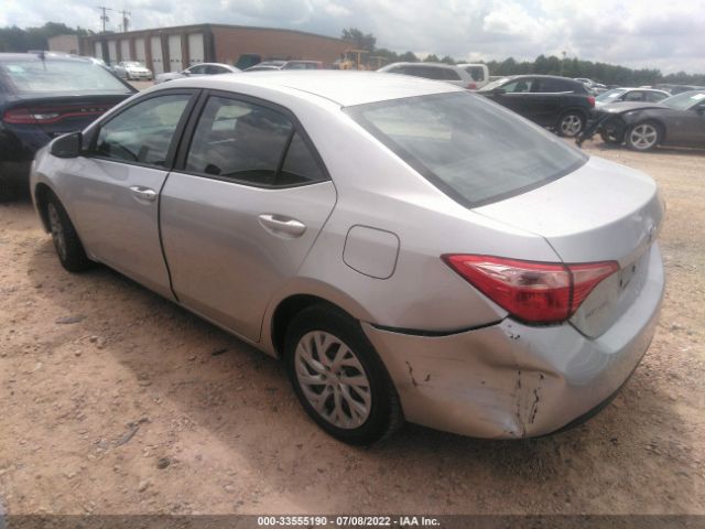 Photo 2 VIN: 5YFBURHE5KP856825 - TOYOTA COROLLA 