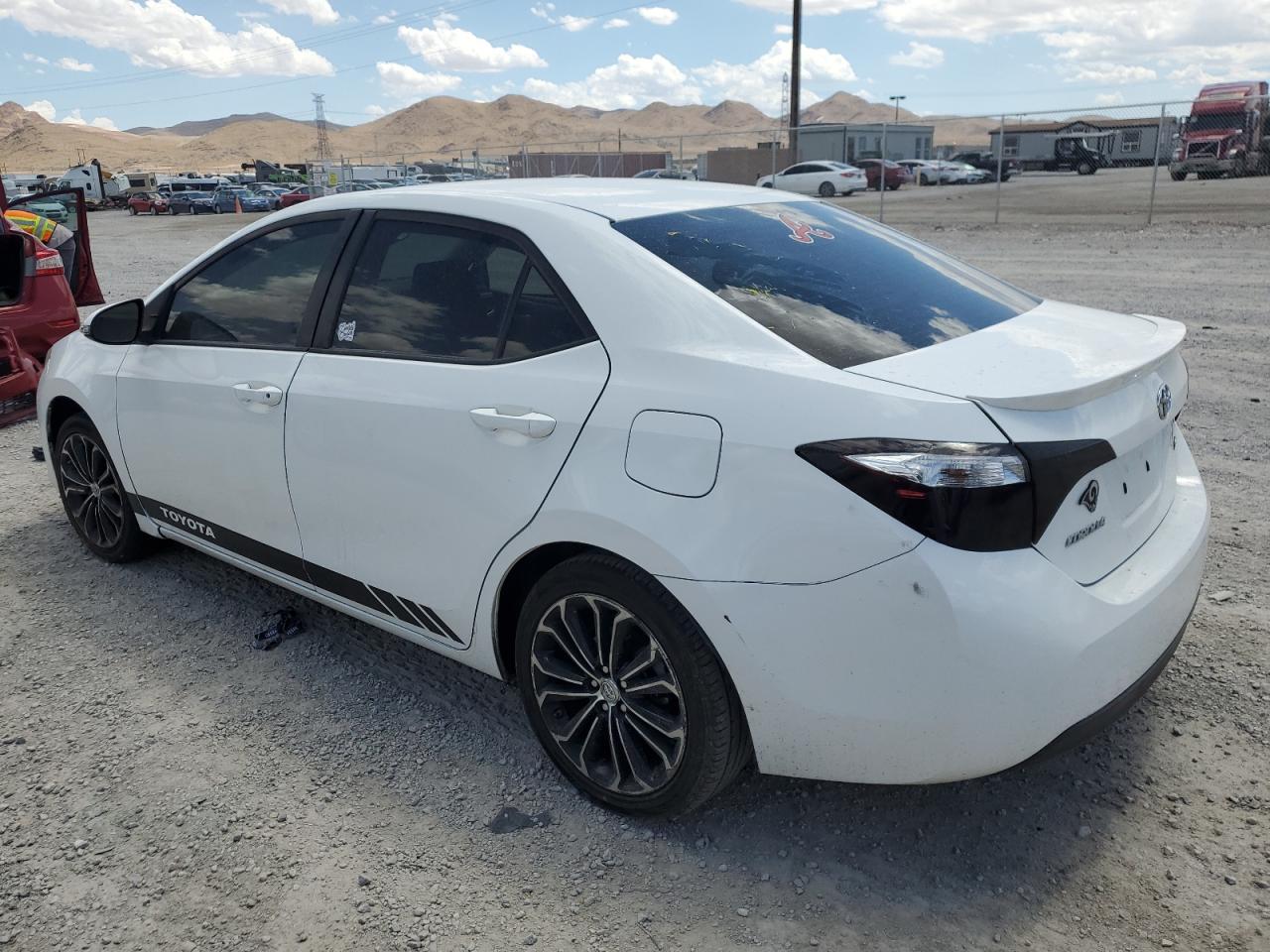 Photo 1 VIN: 5YFBURHE6FP323629 - TOYOTA COROLLA 