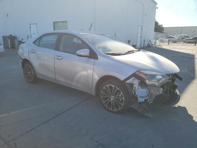 Photo 3 VIN: 5YFBURHE6FP324618 - TOYOTA COROLLA L 