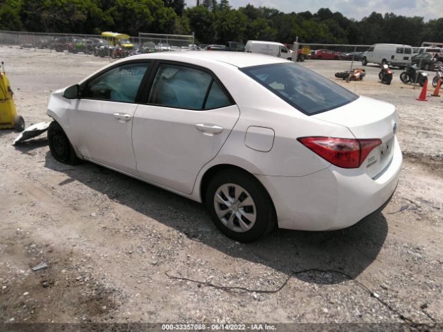 Photo 2 VIN: 5YFBURHE6JP767604 - TOYOTA COROLLA 