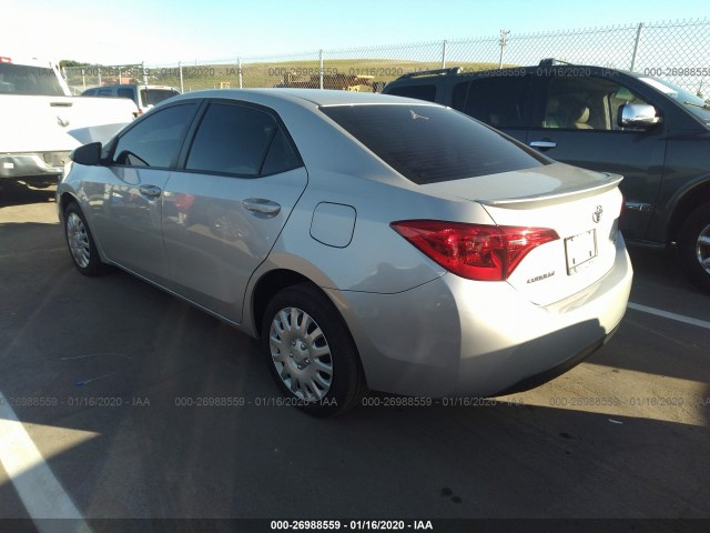 Photo 2 VIN: 5YFBURHE6JP794933 - TOYOTA COROLLA 