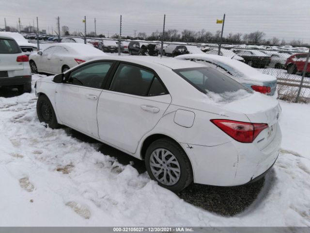 Photo 2 VIN: 5YFBURHE6JP805705 - TOYOTA COROLLA 