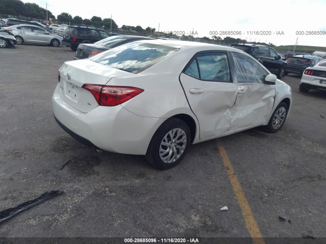 Photo 3 VIN: 5YFBURHE6JP811908 - TOYOTA COROLLA 