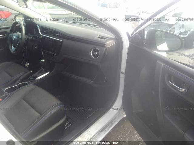 Photo 4 VIN: 5YFBURHE6KP870541 - TOYOTA COROLLA 