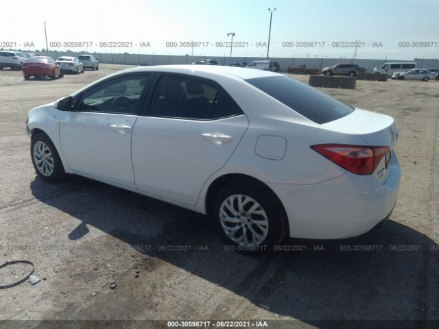 Photo 2 VIN: 5YFBURHE6KP915381 - TOYOTA COROLLA 