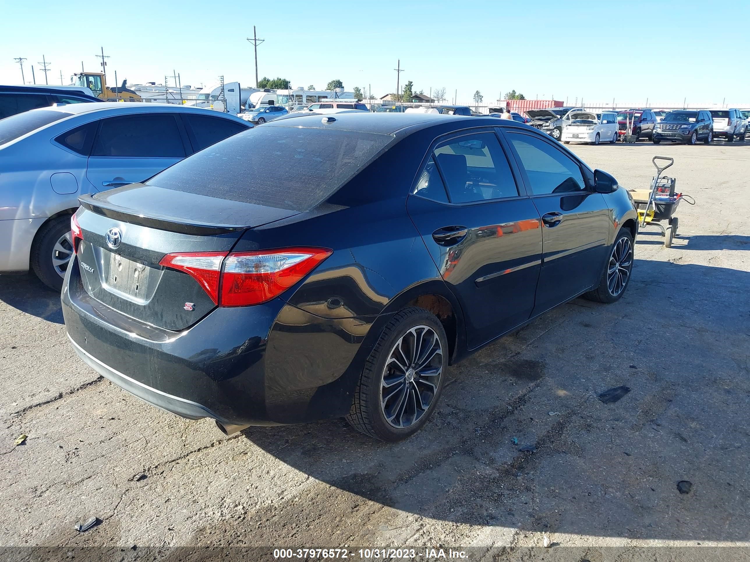 Photo 3 VIN: 5YFBURHE7EP015660 - TOYOTA COROLLA 