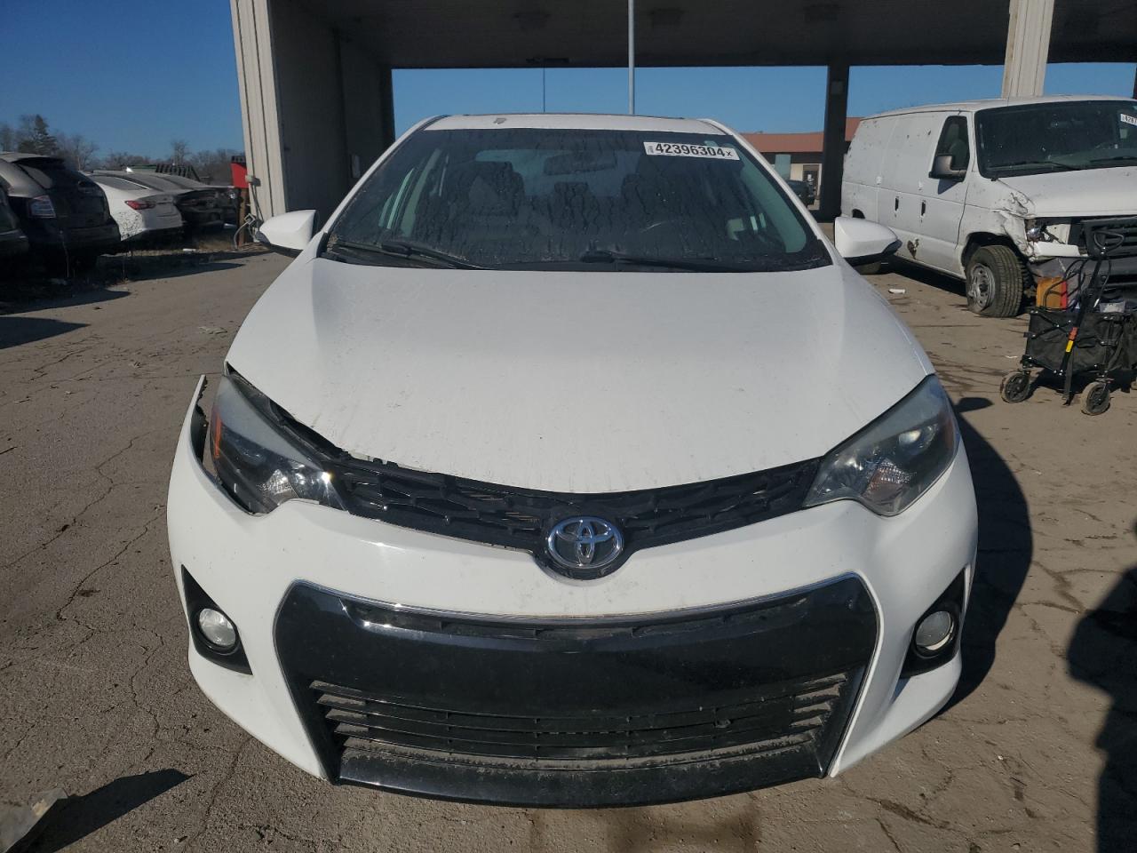 Photo 4 VIN: 5YFBURHE7EP123583 - TOYOTA COROLLA 