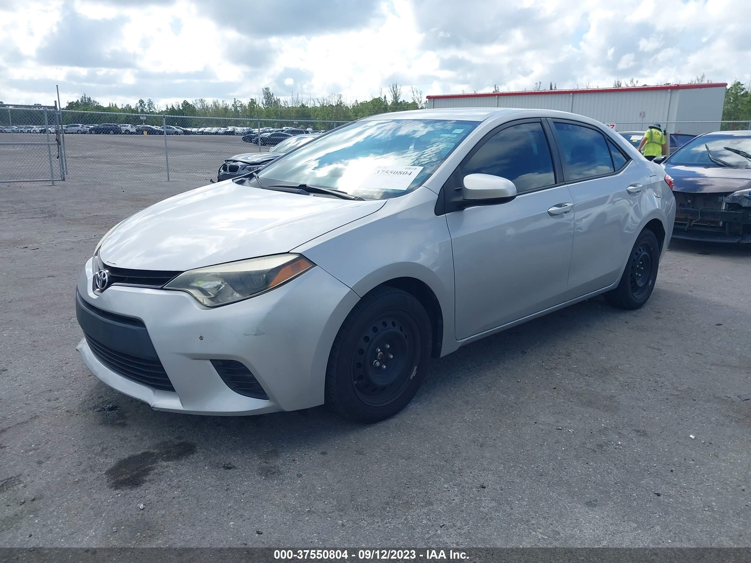 Photo 1 VIN: 5YFBURHE7EP127133 - TOYOTA COROLLA 