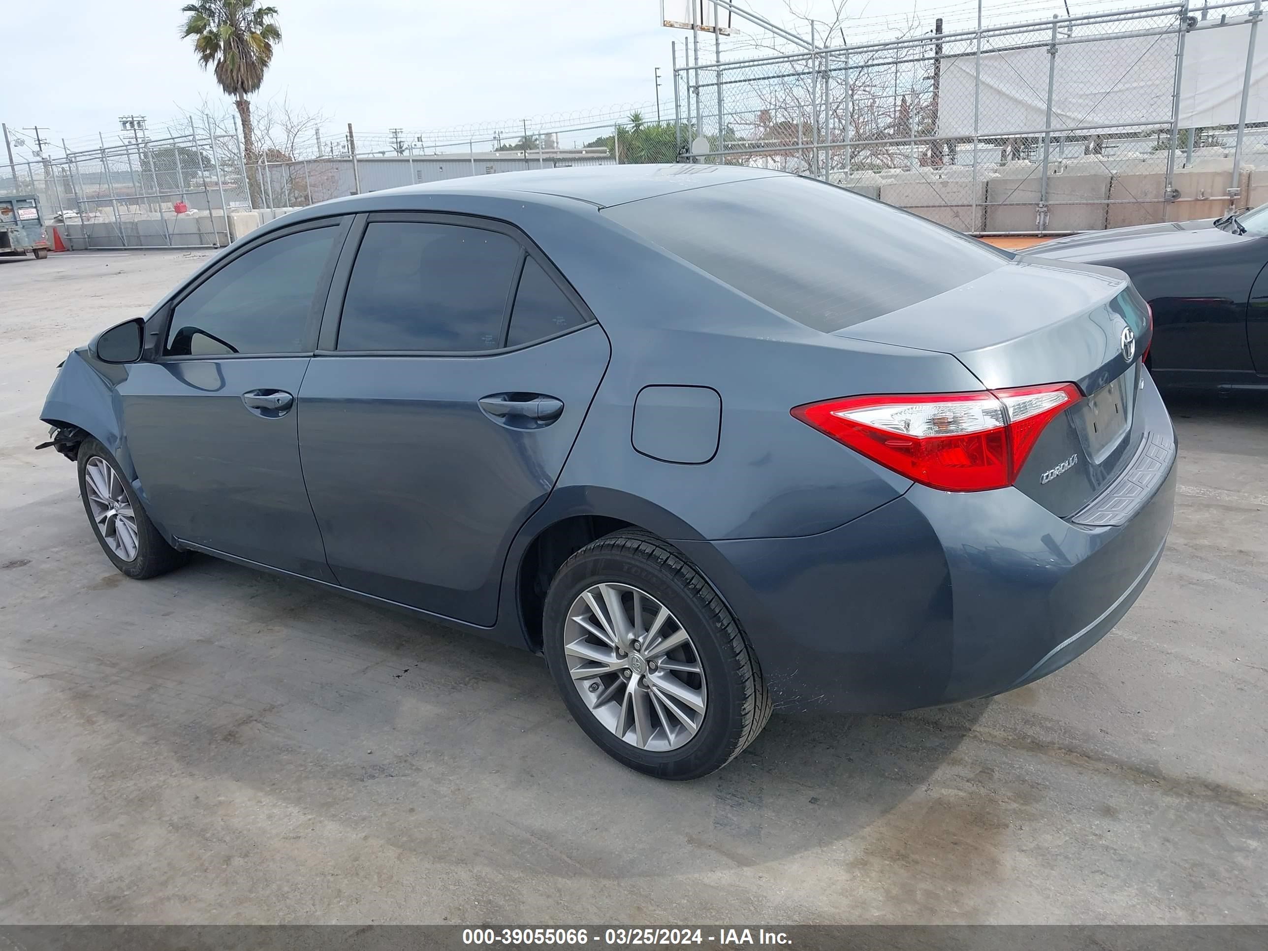 Photo 2 VIN: 5YFBURHE7FP236578 - TOYOTA COROLLA 